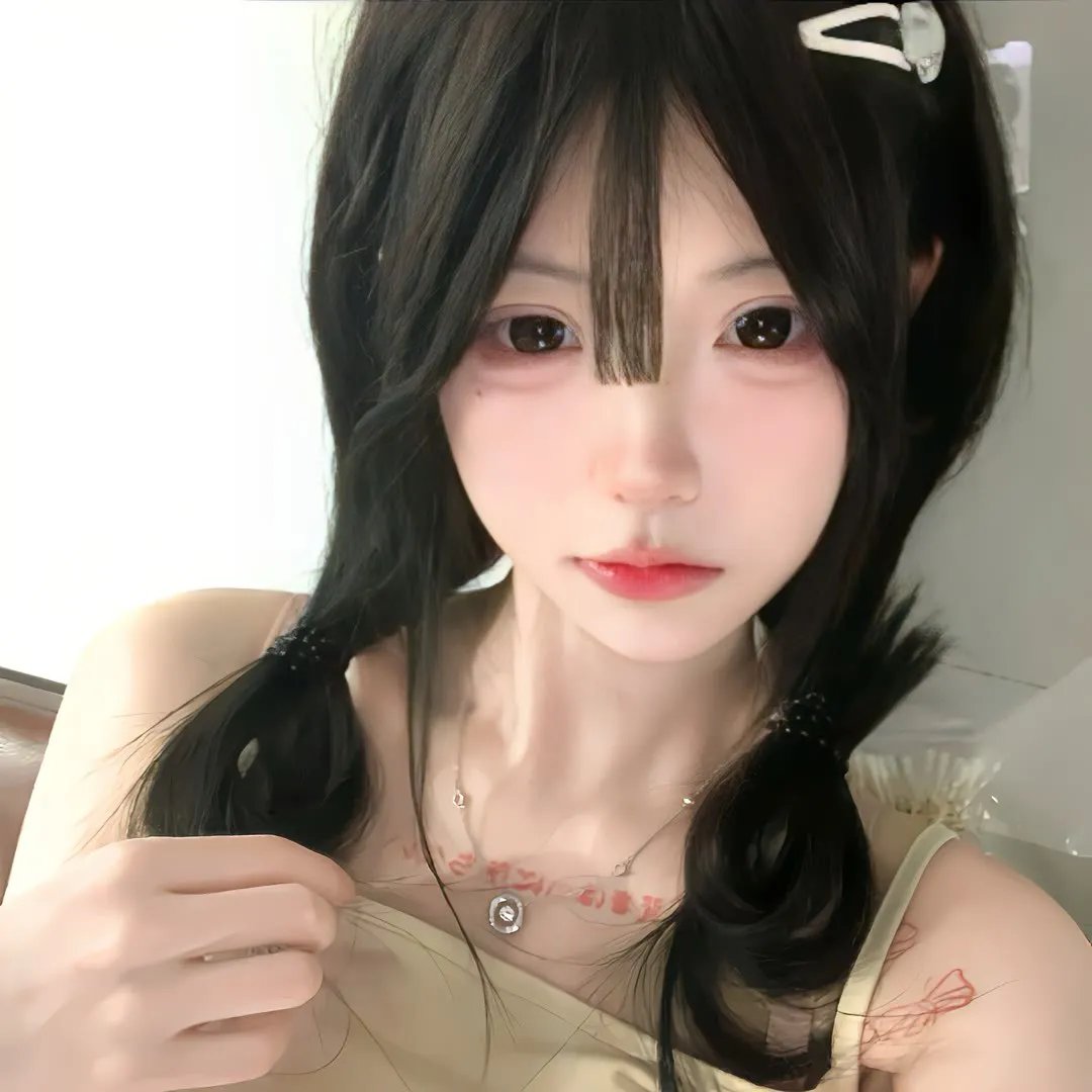 艳欲女秘书 高清封面